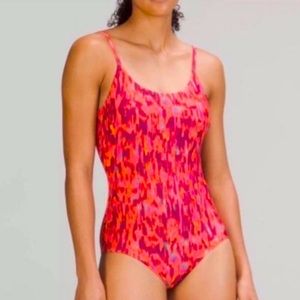 Lululemon one piece swim suit NWT